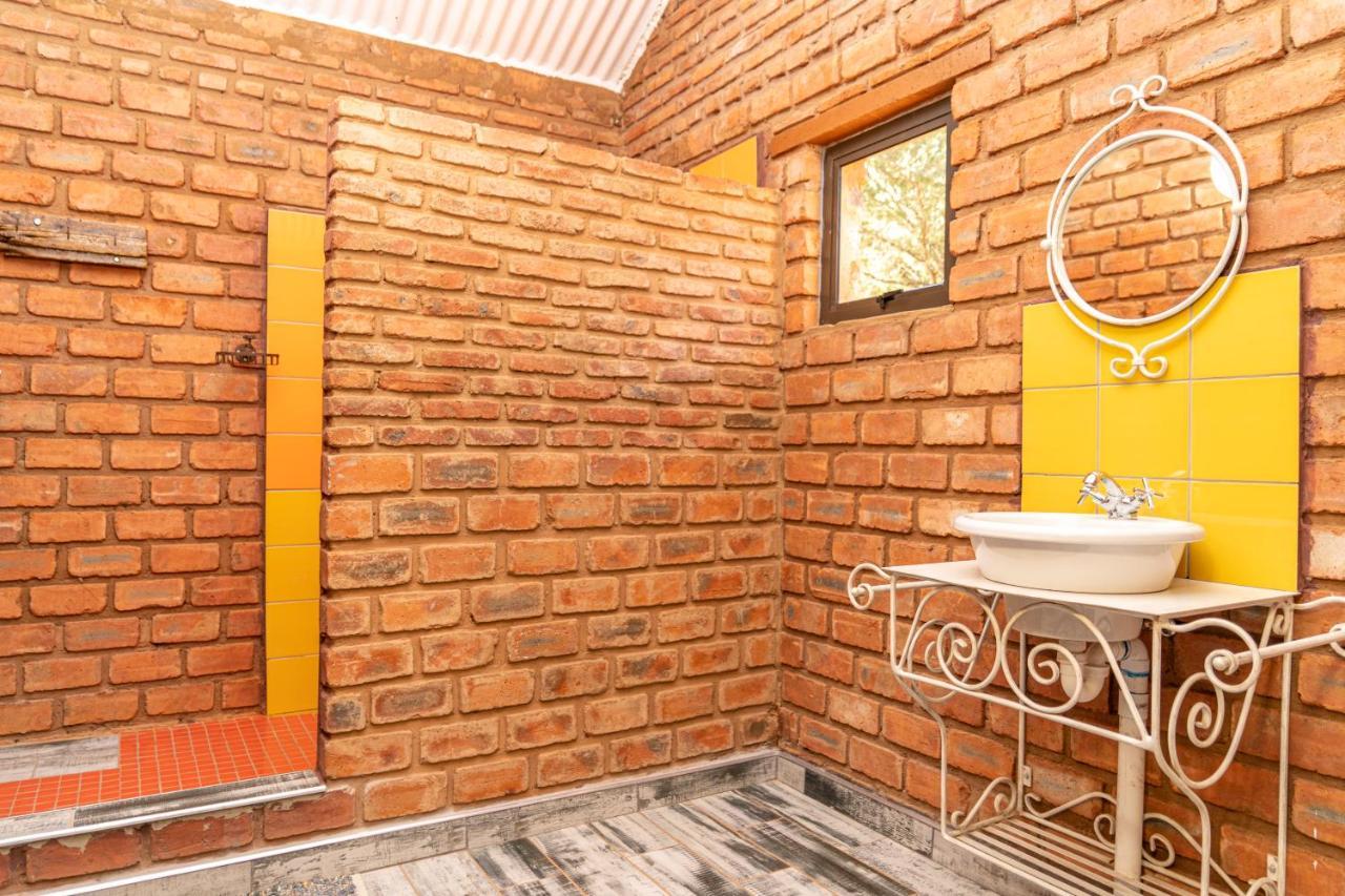 Otavi Vineyards Self-Catering & Camping Екстер'єр фото