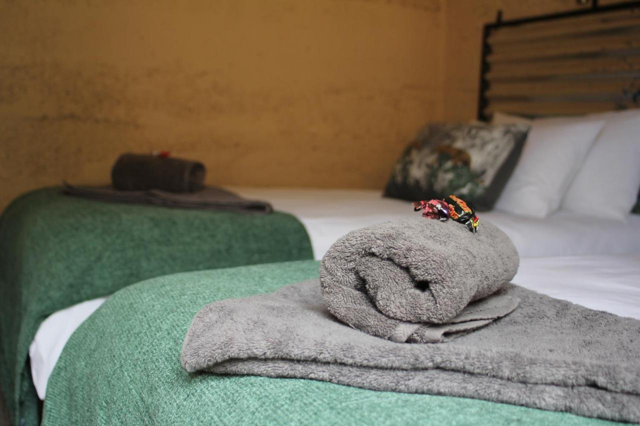Otavi Vineyards Self-Catering & Camping Екстер'єр фото